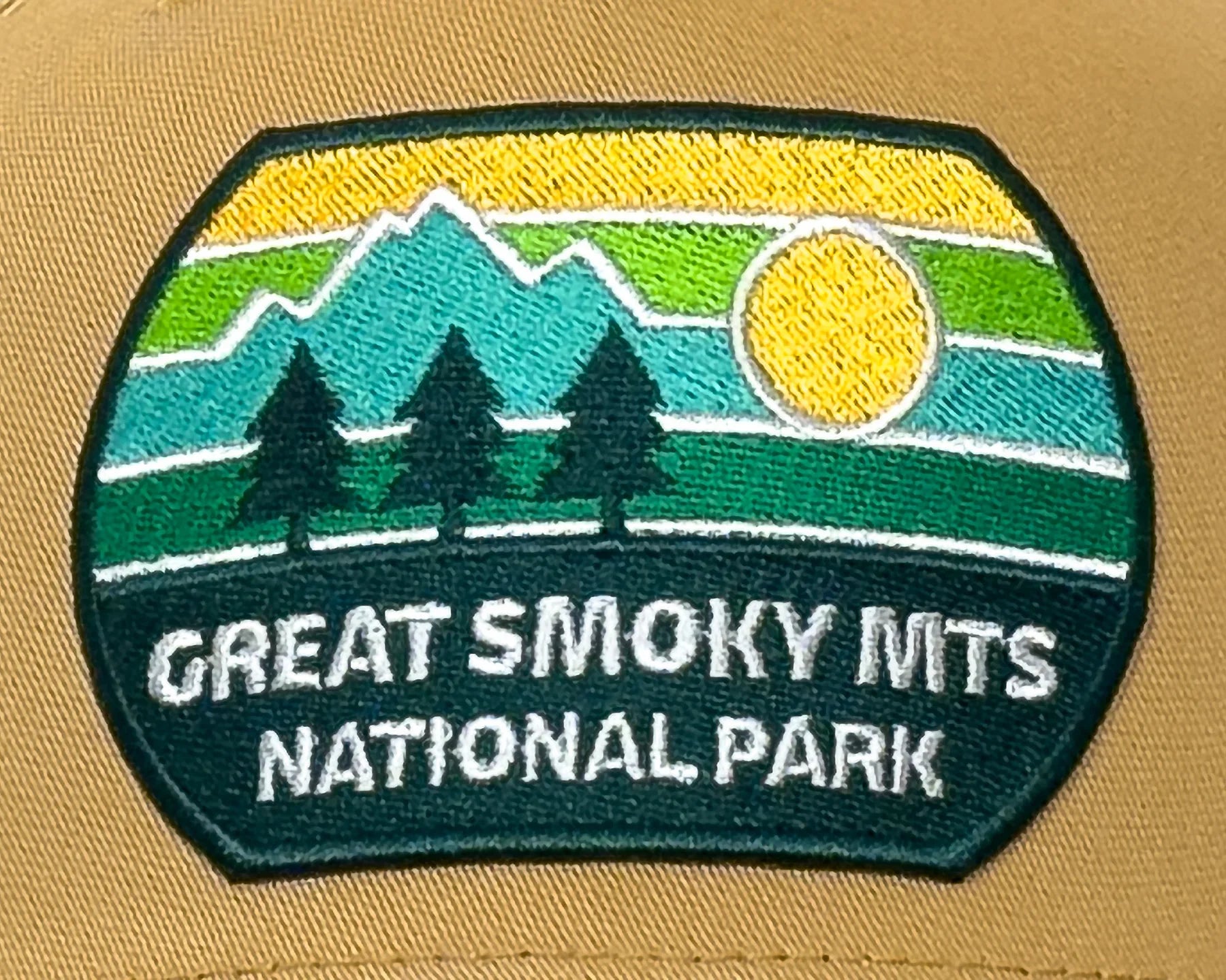 GREAT SMOKY MTS 5-Panel Curved Snapback Gold