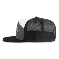 LEAVE NO TRACE 7-Panel Flat Snapback