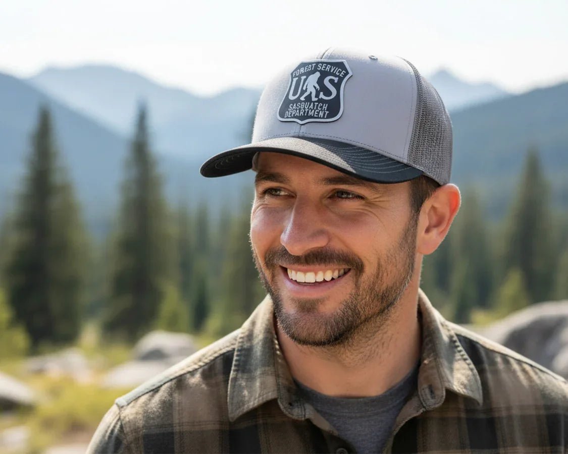 SASQUATCH 6 - Panel Curved Snapback, Richardson 112 Silver - Tailgate Hats