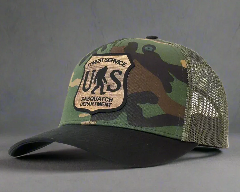 SASQUATCH WOOD 6-Panel Curved Camo Hat Black