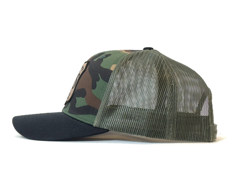SASQUATCH WOOD 6-Panel Curved Camo Hat Black