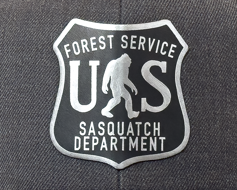 SASQUATCH 6-Panel Flat Snapback Grey Black