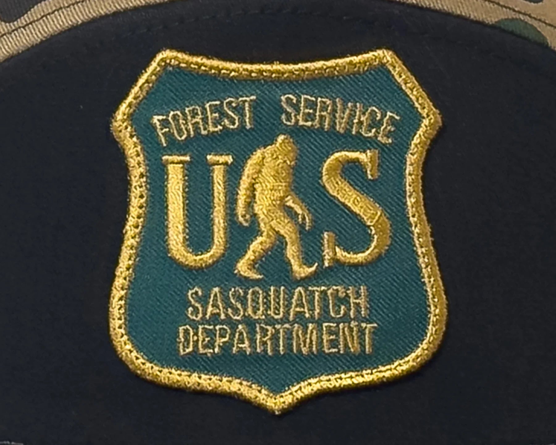 SASQUATCH 7-Panel Flat Bill Camo Snapback, Richardson 168 Black