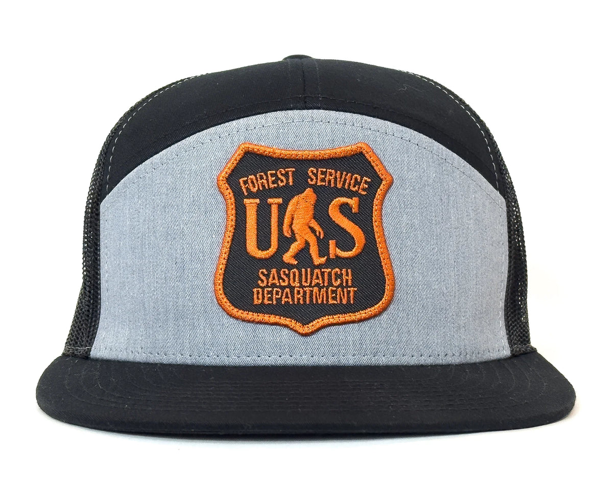 SASQUATCH 7 - Panel Flat Bill Snapback, Richardson 168 Black - Tailgate Hats