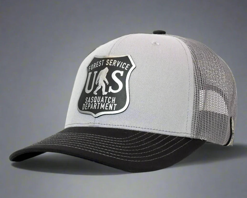 SASQUATCH 6-Panel Curved Snapback, Richardson 112 Silver