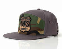 SASQUATCH WOOD 7-Panel Flat Camo Strapback, Charcoal