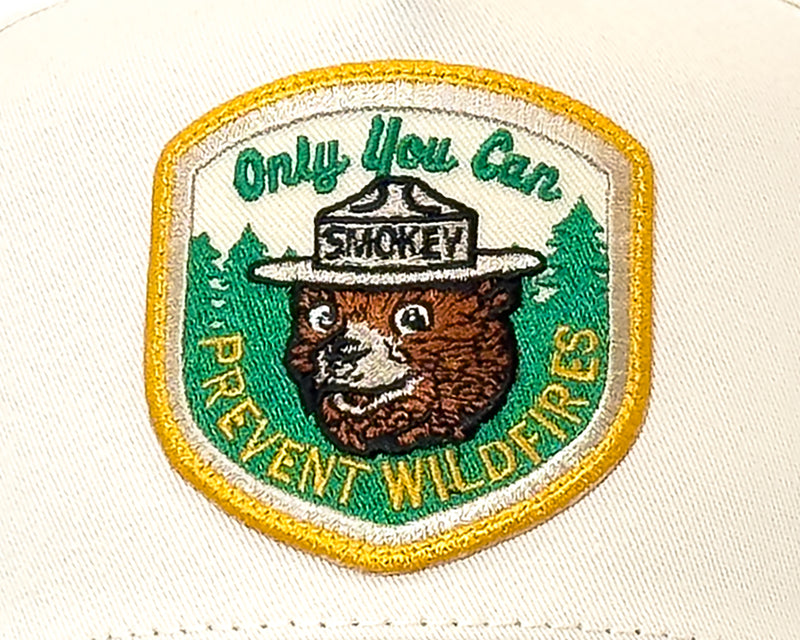 SMOKEY BEAR 5-Panel Curved Snapback, Richardson 323FPC Cream Khaki