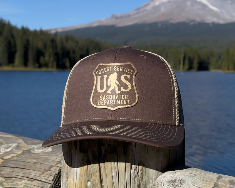 SASQUATCH 6-Panel Curved Snapback, Richardson 112 Brown