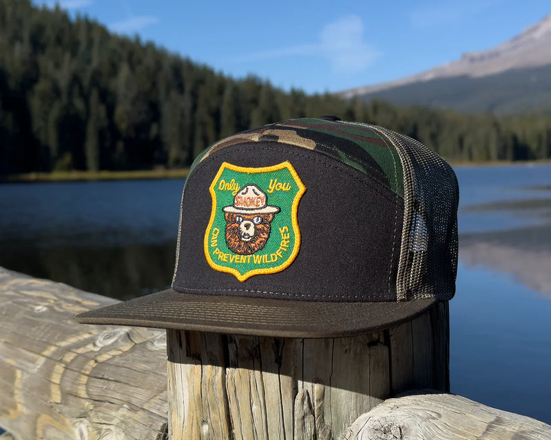 SMOKEY BEAR 7-Panel Flat Camo Hat, Richardson 168 Black