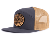 YELLOWSTONE WOOD 7-Panel Flat Bill Trucker, Richardson 168 Grey