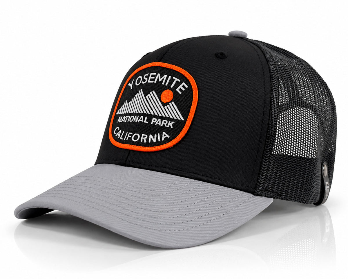 Yosemite Mts. Black Silver Trucker – Richardson 112