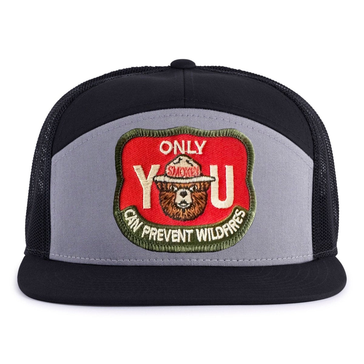 SMOKEY BEAR 7 - Panel Flat Snapback, Richardson 168 Black - Tailgate Hats
